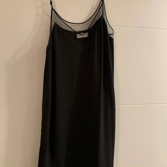 Aritzia dress - Picture 1 of 1